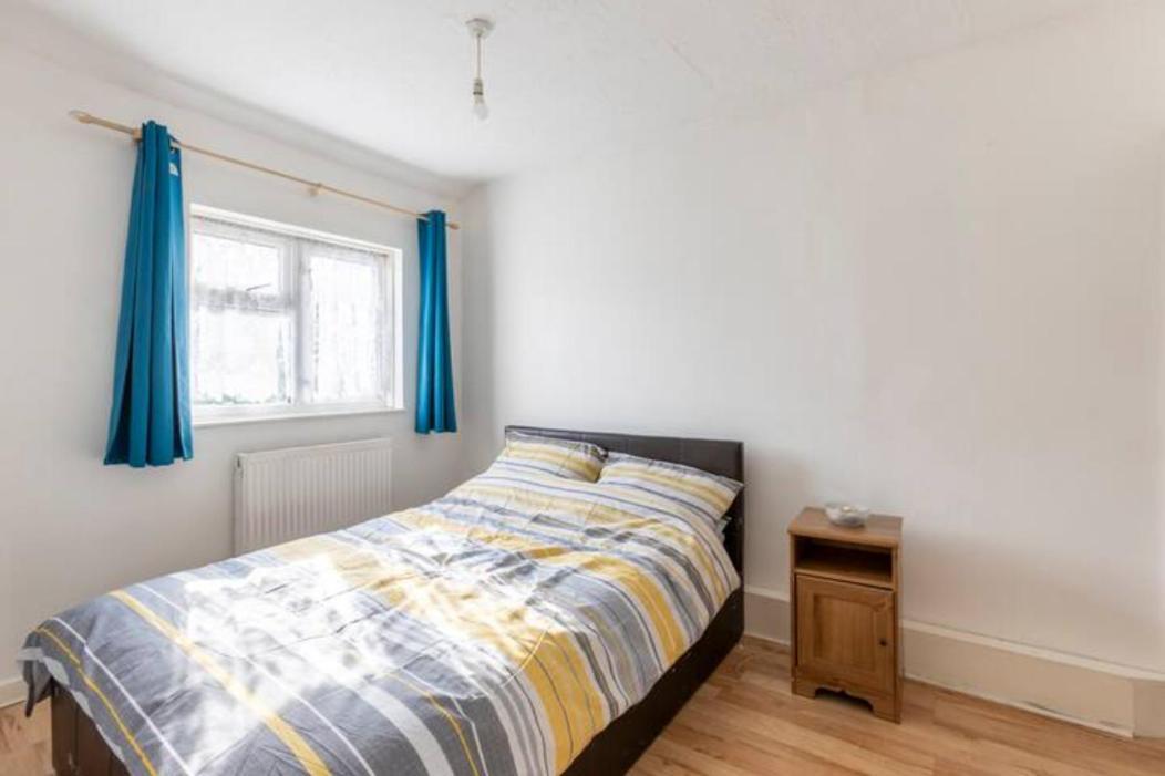 Cosy 1 Bedroom Flat Near Barking Town Centre Exterior foto